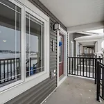 Top Rated Home With Private Garage, Near Airport, Free Banff Pass, Netflix, Sleeps 8